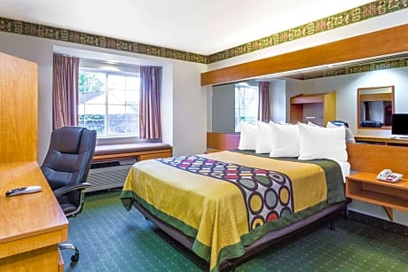 2 Queen Beds Suite Non-Smoking
