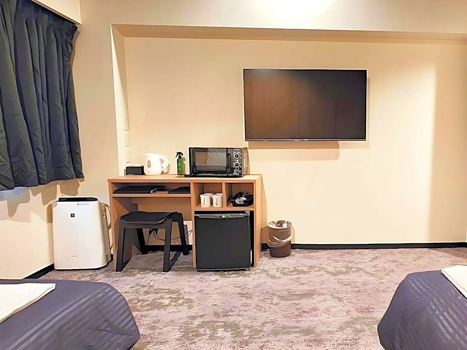 HOTEL LiVEMAX BUDGET Yokohama Tsurumi