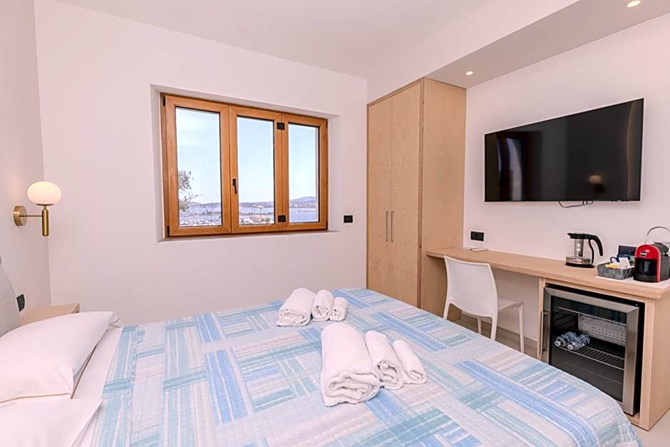 Antares Rooms and Suites
