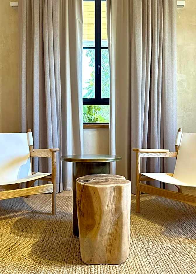 Hagafen Boutique Suites