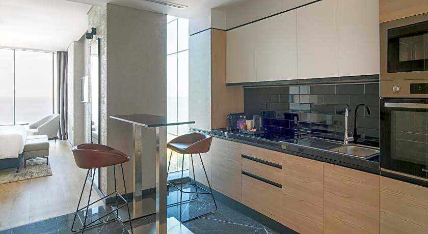 Park Inn by Radisson Hotel & Apartments Kuwait