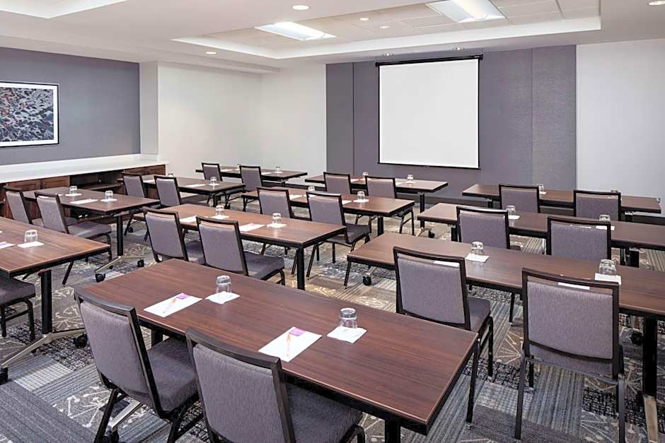 Hyatt Place Mount Pleasant Towne Centre
