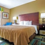 Quality Inn & Suites Arnold