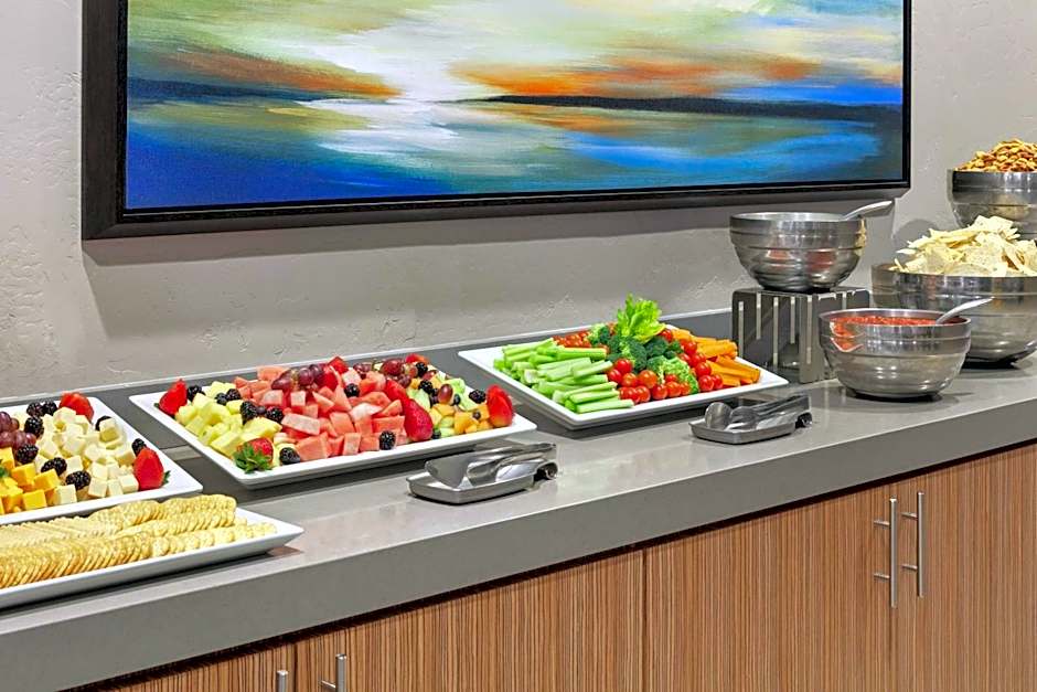 Embassy Suites by Hilton Santa Ana Orange County Airport