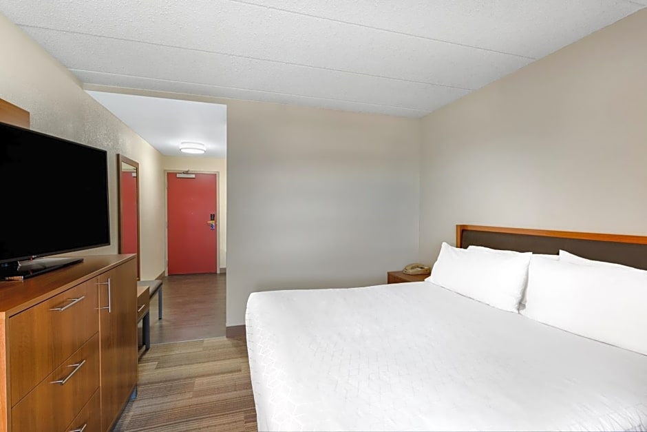 Holiday Inn Express Hotel & Suites King Of Prussia