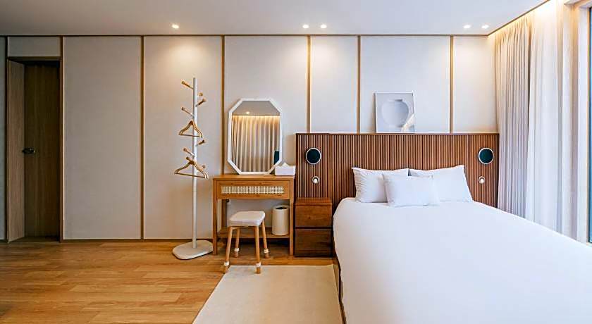 Jeju (Aewol) Cony Hotel