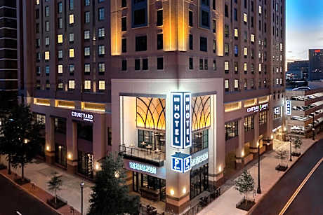Courtyard by Marriott Atlanta Midtown