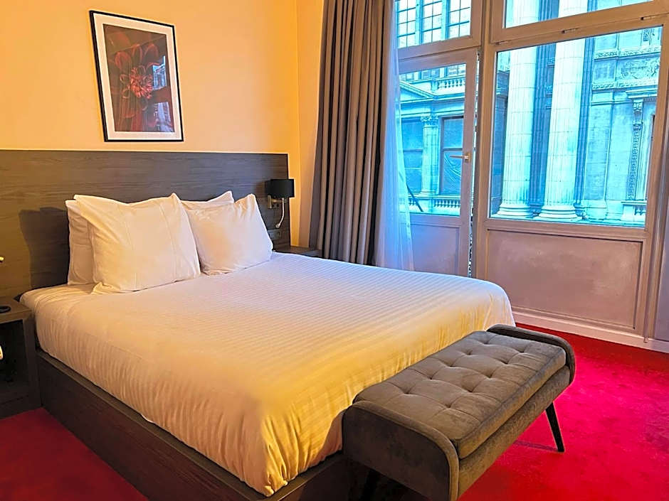La Bourse Hotel