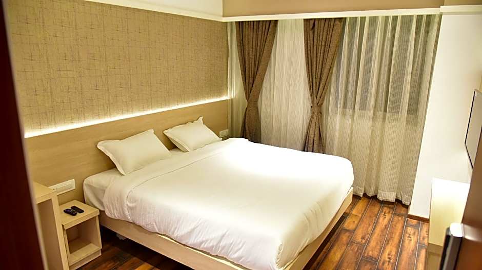 Zip By Spree Hotels Samudra Belgaum