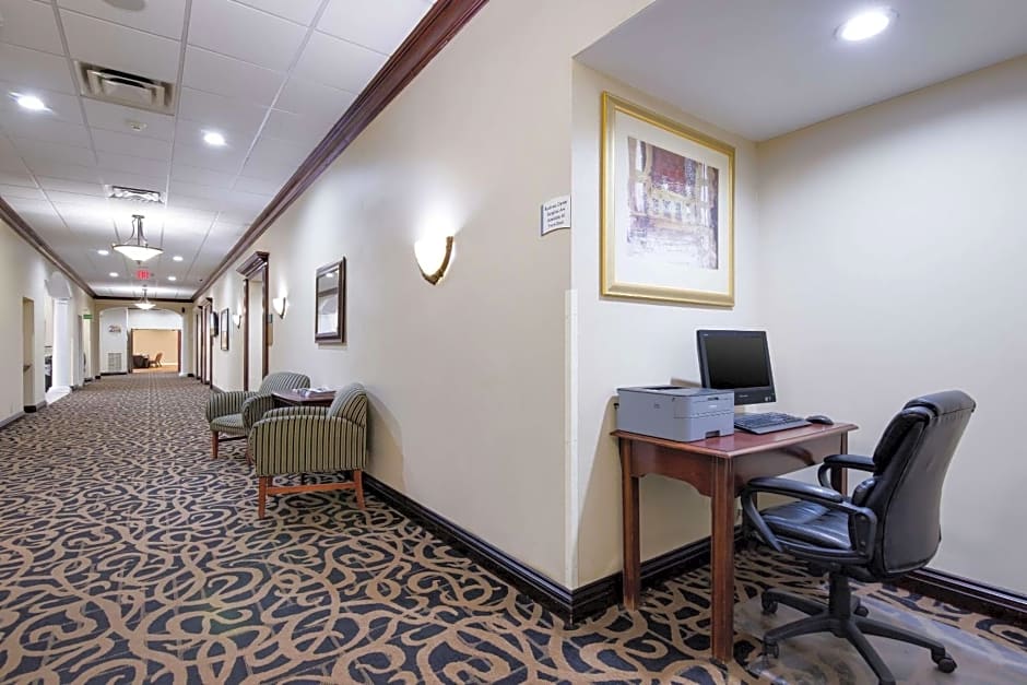 Quality Inn Oneonta Cooperstown Area