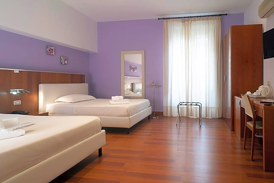 Hotel Tonic
