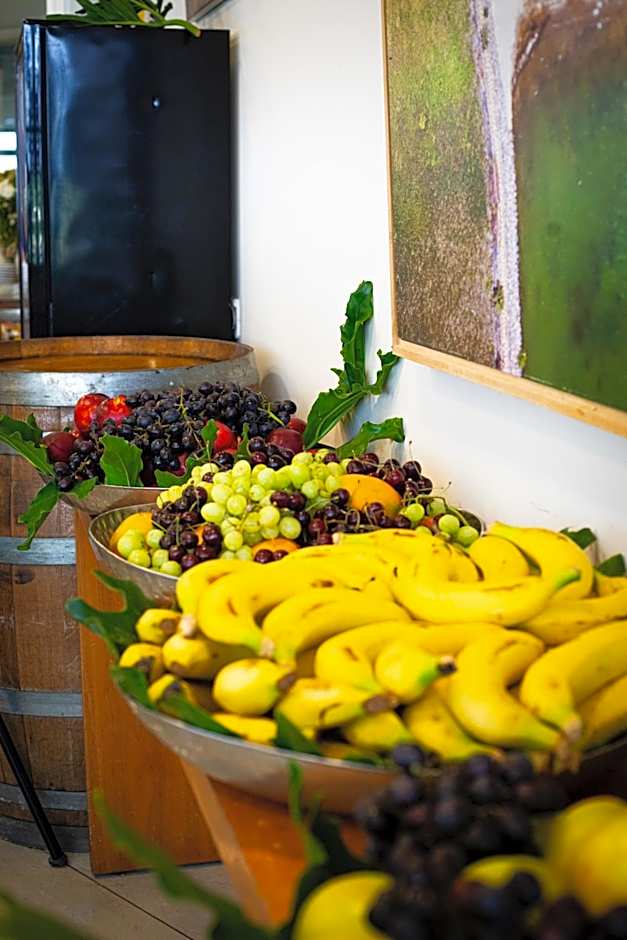 Daria- Authentic Israeli Experience