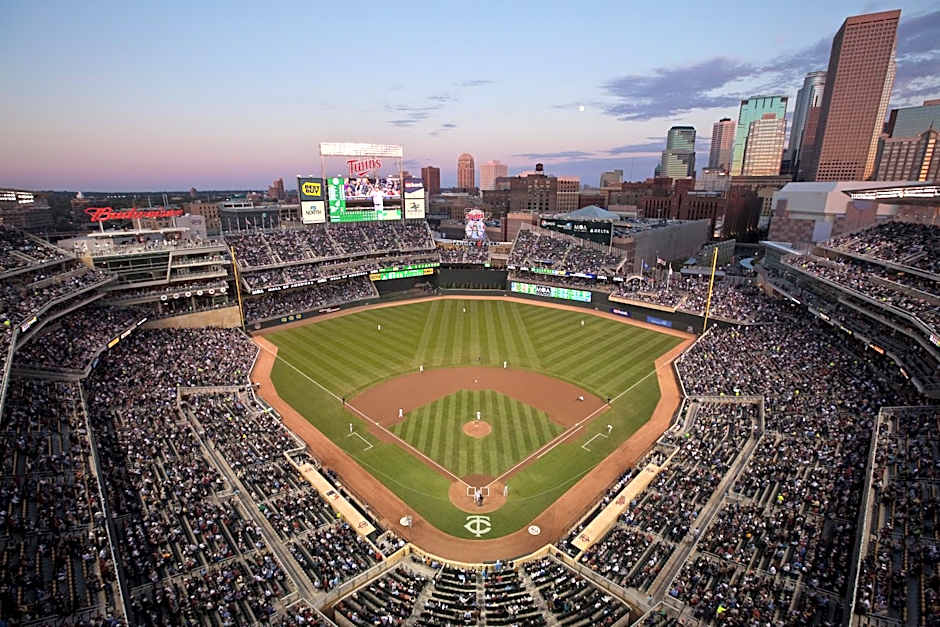 Holiday Inn Express & Suites Bloomington West By IHG