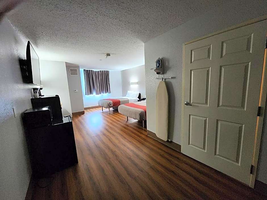 Motel 6-Biloxi, MS - Beach