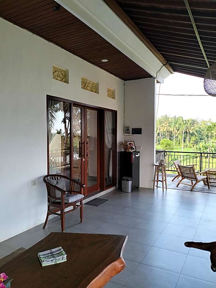 Puri Anyar guest house