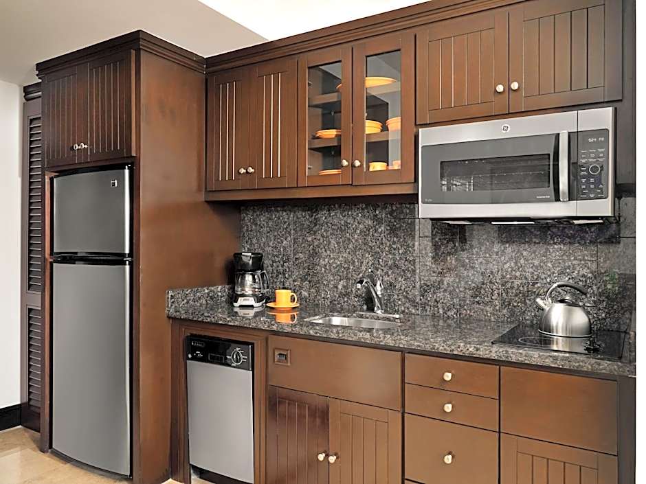 Sirena del Mar by Vacation Club Rentals