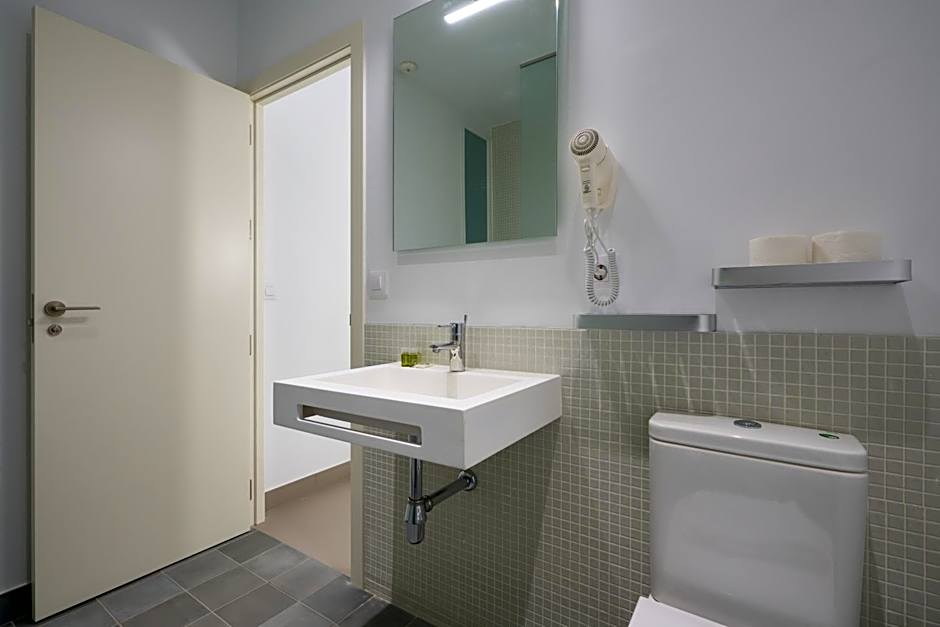 Naranjas y Limones, by Homing U