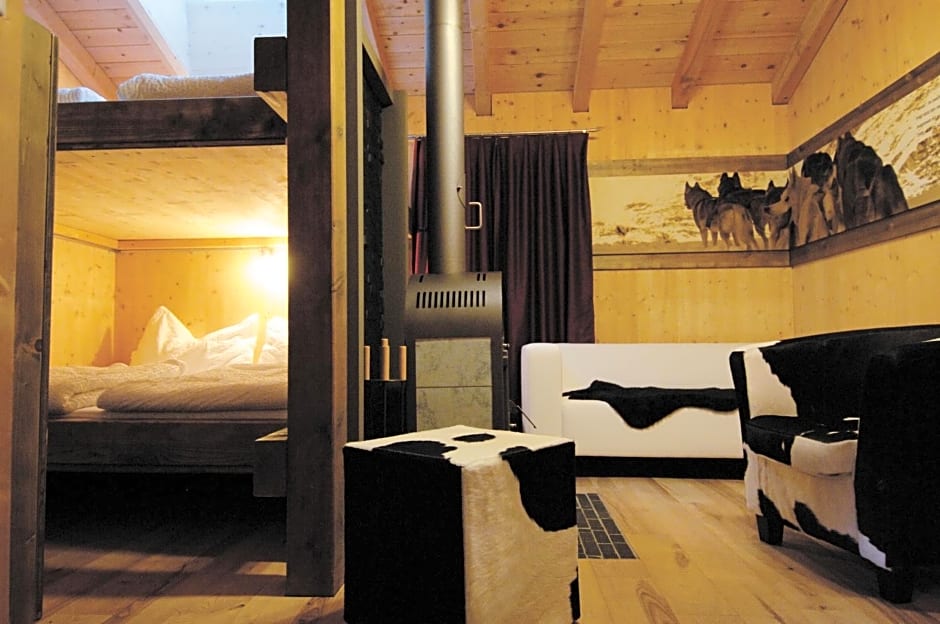 Hüttenhotel Husky Lodge
