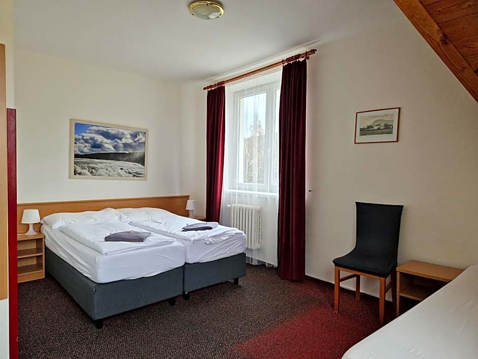 Hotel Harrachov Inn