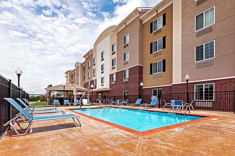 Candlewood Suites Midwest City