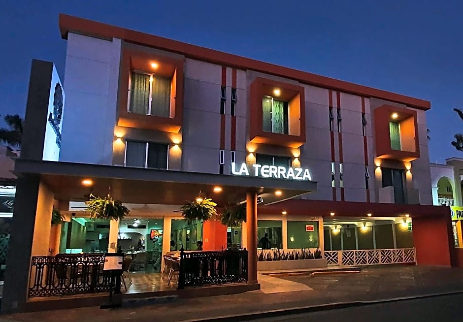 Hotel Azteca Inn