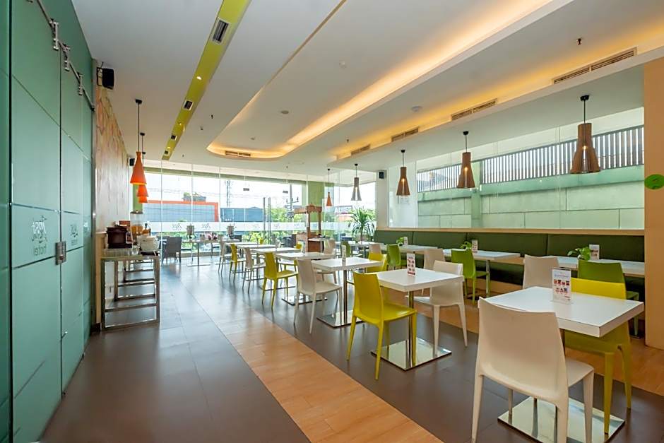 Zest Hotel Jemursari