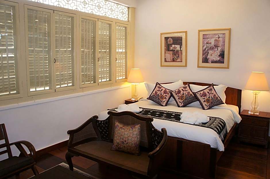 Heeren Palm Suites