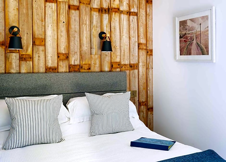 Bird & Carter Fonthill