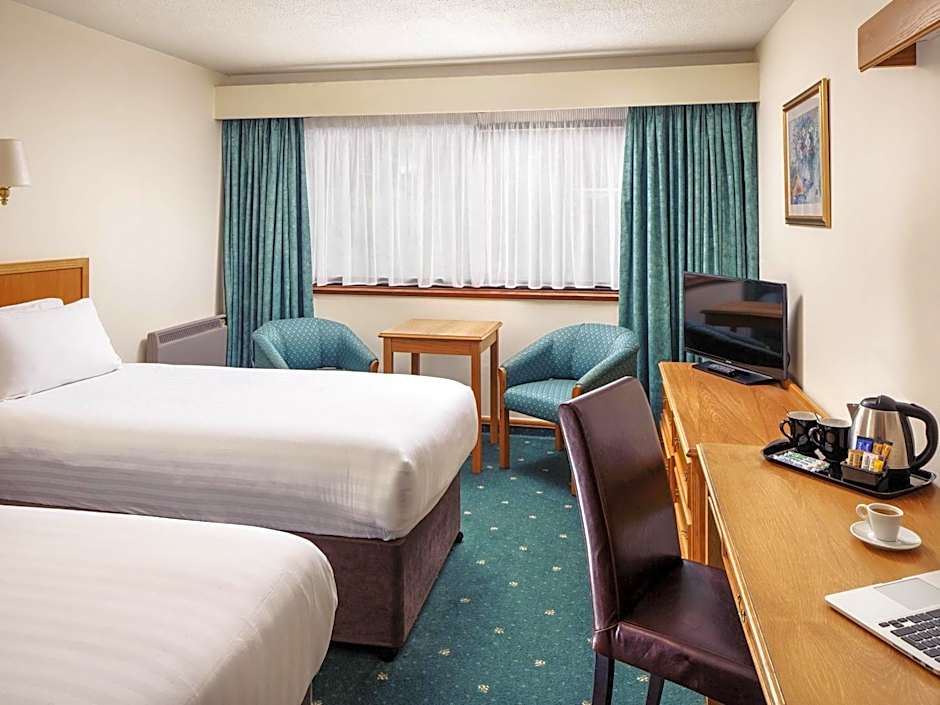 Mercure Livingston Hotel