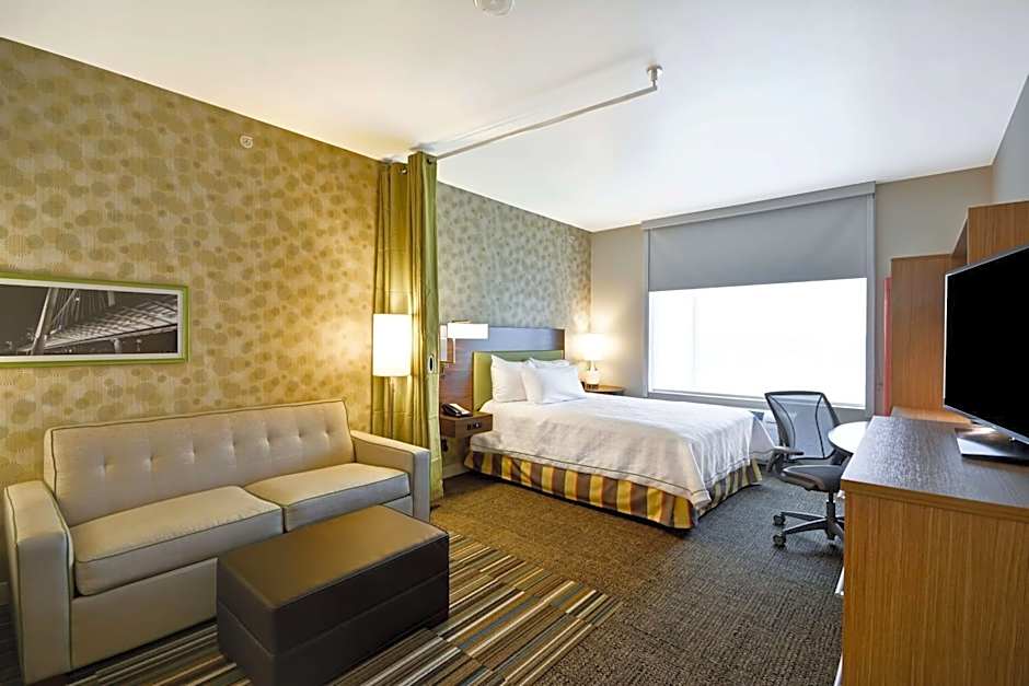 Home2 Suites by Hilton Dallas Downtown at Baylor Scott & White