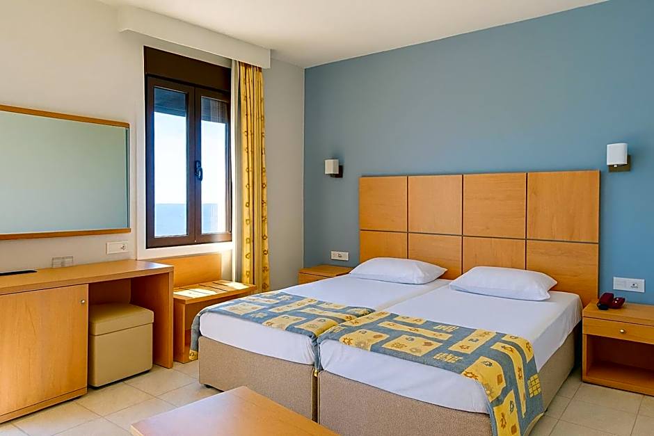 Flisvos Hotel