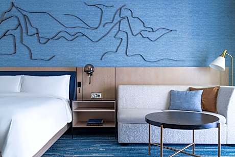 The Ritz-Carlton Dallas, Las Colinas