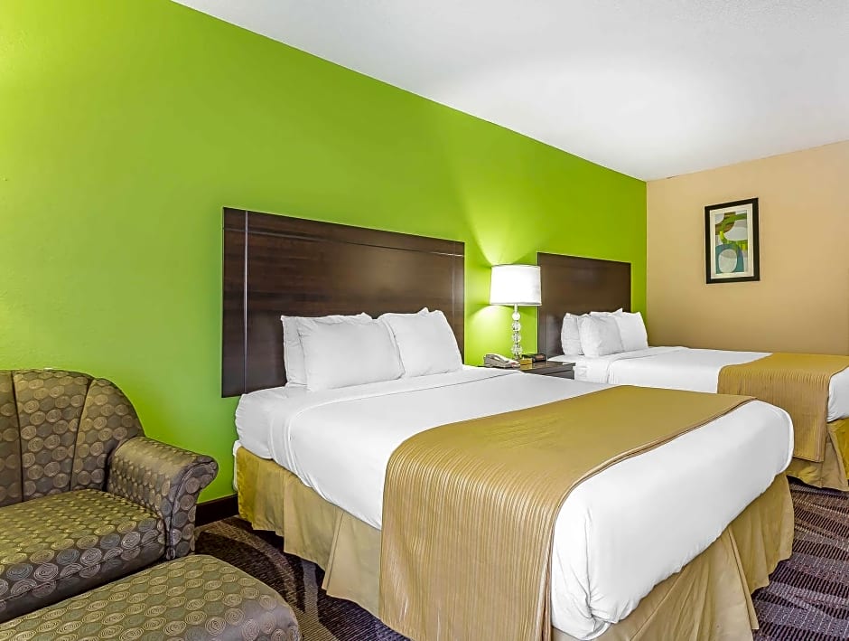 Quality Inn Warsaw I-40