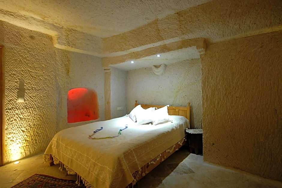 Arif Cave Hotel