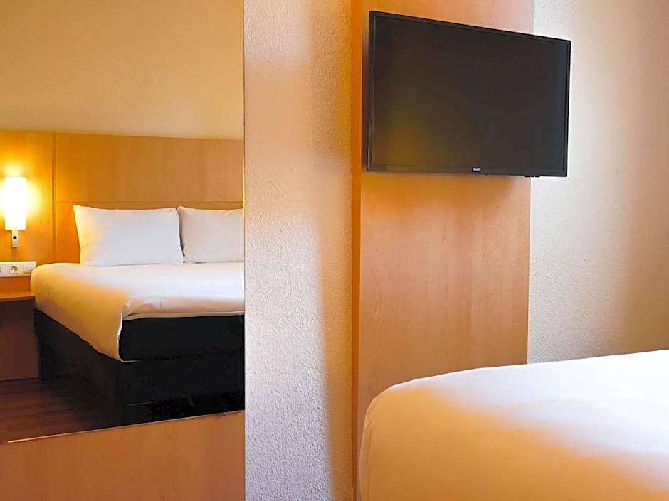 ibis Annecy Centre Vieille Ville