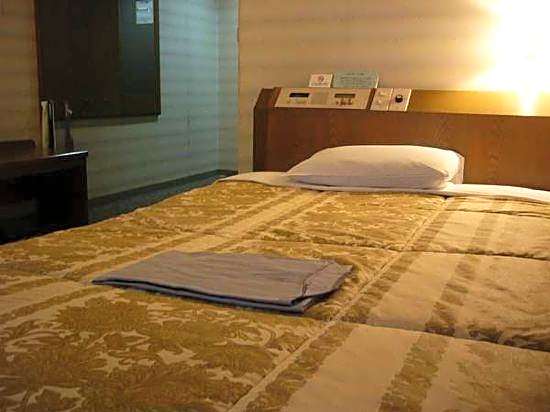 Royal City Hotel