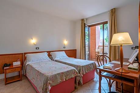 Superior Double or Twin Room with Garden View