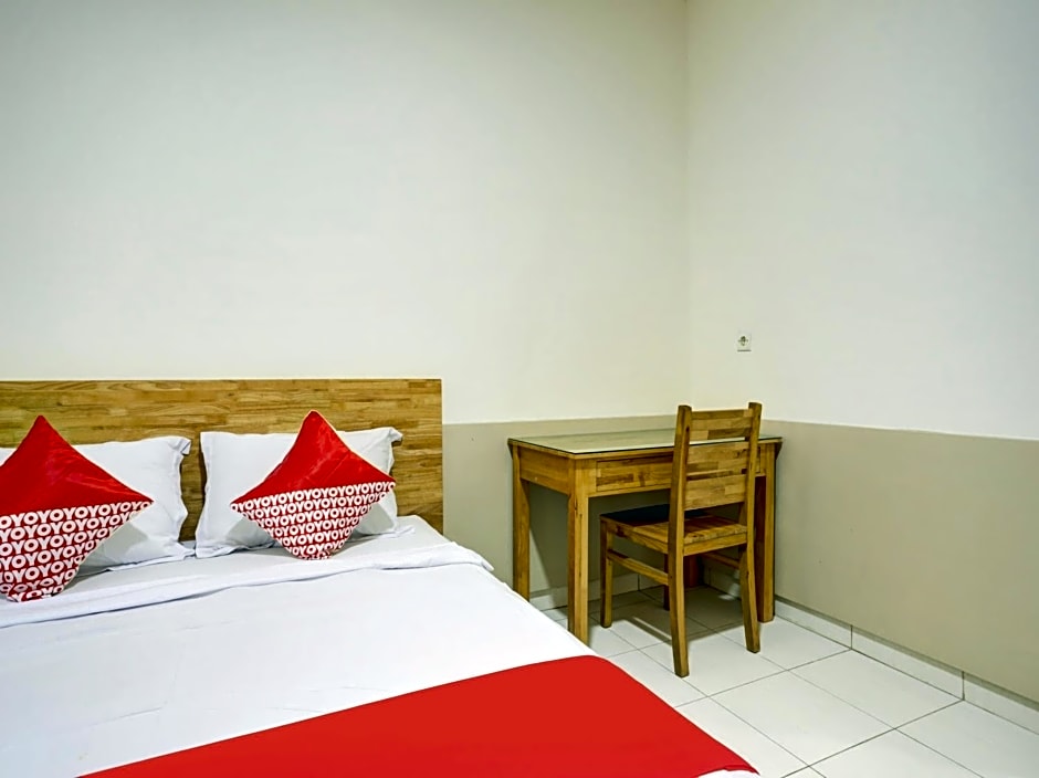 OYO Flagship 90754 Alamanda Guesthouse