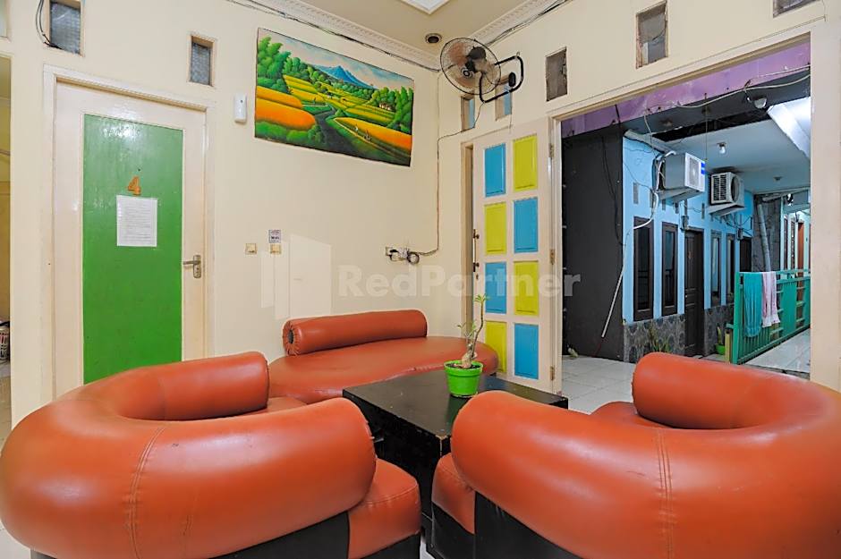 Fajar Inn Mitra RedDoorz