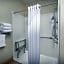 Holiday Inn Express Hotel & Suites Anniston/Oxford By IHG