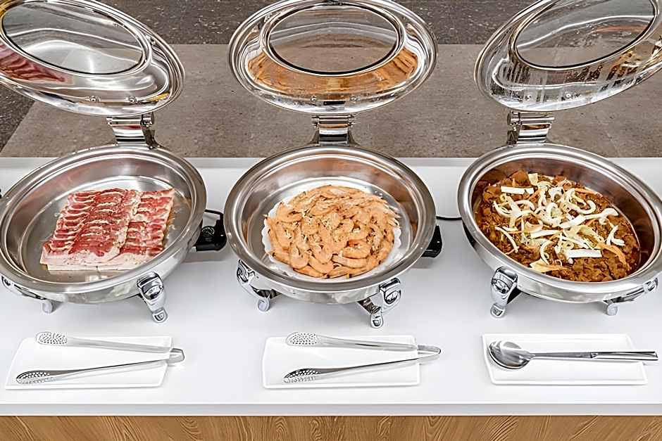 Kenny Stay Jeju Mosulpo