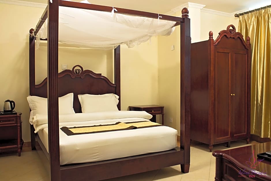 Island Paradise Inn