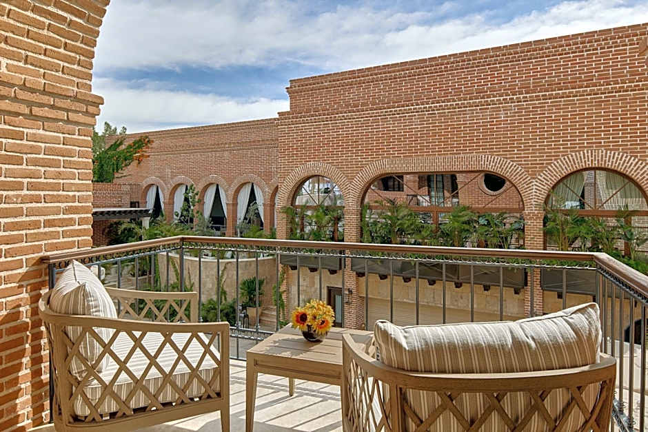 Todos Santos Boutique Hotel