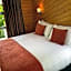 Colonial House Motel
