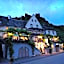 Hotel Haus Burg Metternich