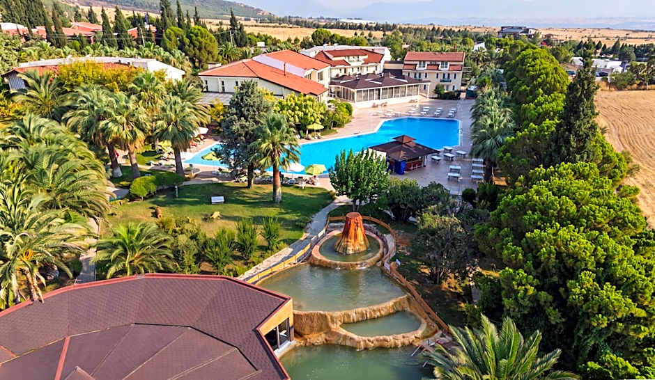 Lycus River Thermal Hotel