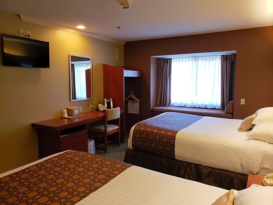 Microtel Inn & Suites Dover by Wyndham