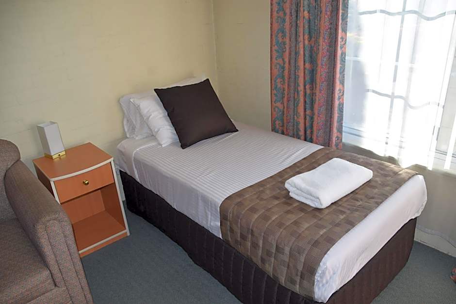 Best Western Coachman's Inn Motel