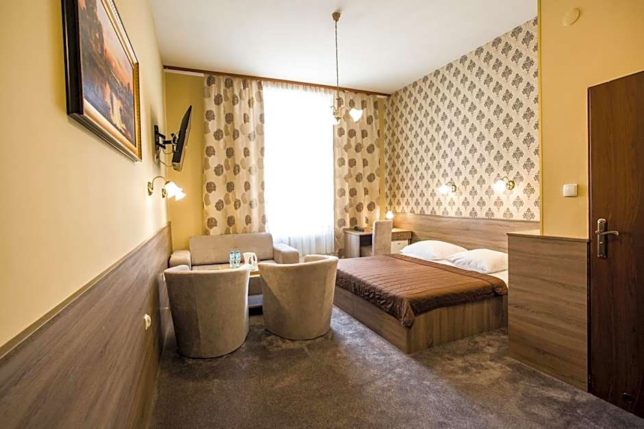 Hotel Maksymilian