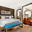 Cambria Hotel Denver Downtown RiNo